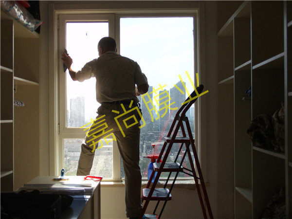 ����5-1-1702